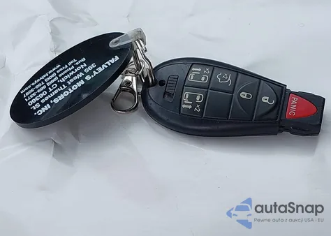 2014 Chrysler Town & Country Touring from USA, damaged, VIN 2C4RC1BG2ER342819